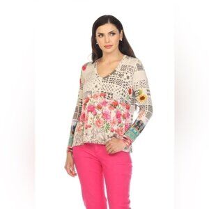 Johnny Was Mystery Print Ladies V-Neck Boho Chic Top